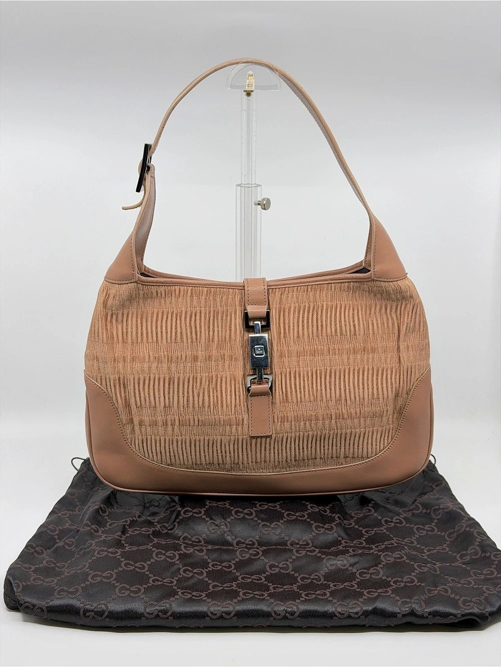 Gucci Vintage (Circa 1990s) Piston Lock Ruched Jackie – Nude/Blush pink